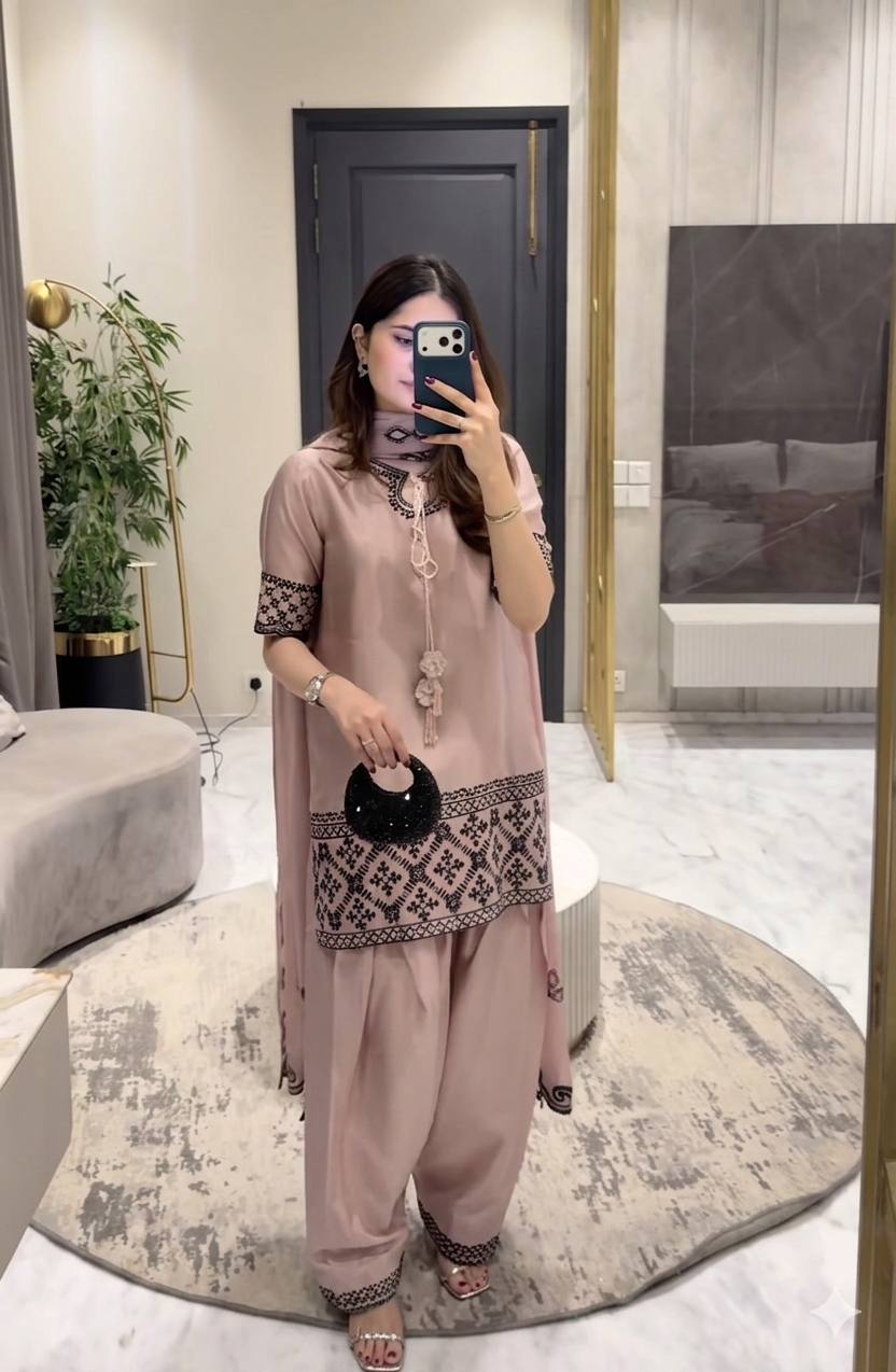 Luxe Taupe & Noir Silk Ensemble
